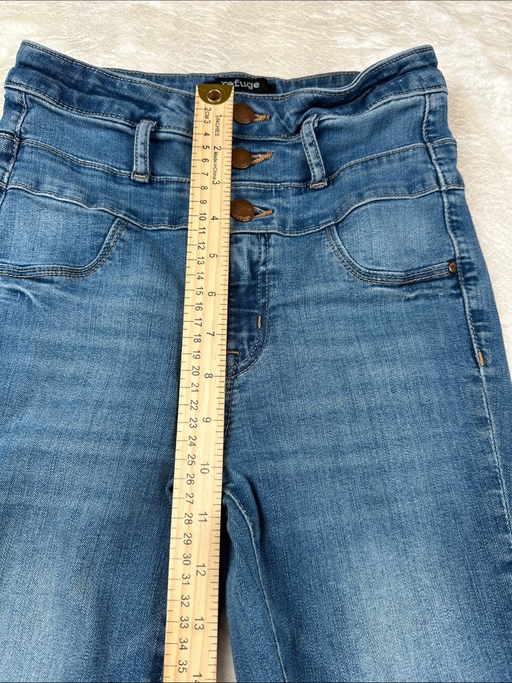 Refuge Mid Wash High-Rise Jegging-Fit Skinny Jeans - Picture 4 of 7